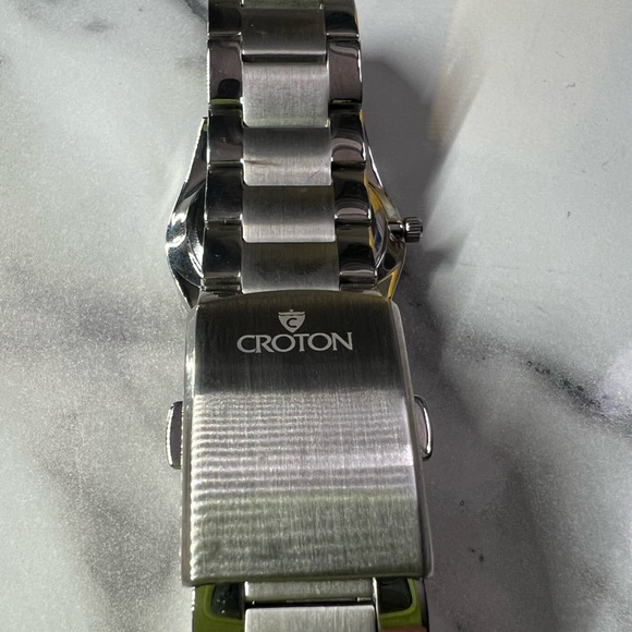 Classic Women’s Croton Watch - Picture 3 of 5